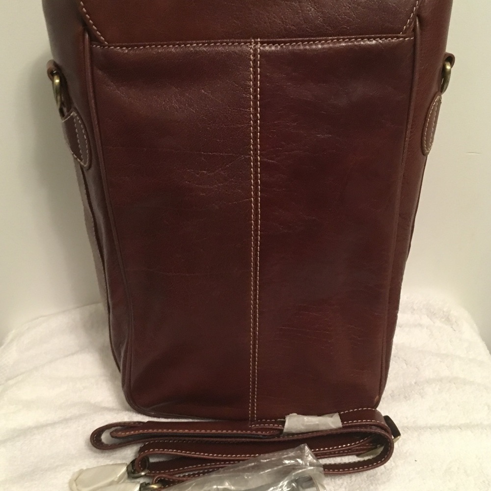 Leather Double Wine Bottle Carrier - Picture 2 of 7